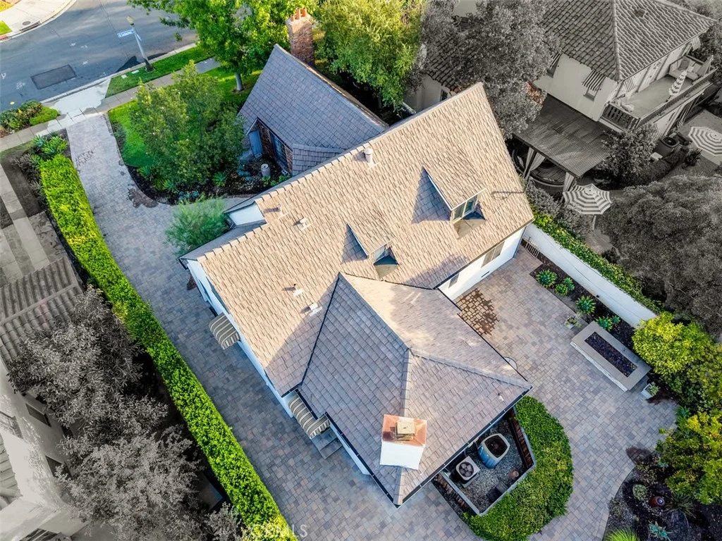 2490 Cumberland Rd, San Marino, CA 91108