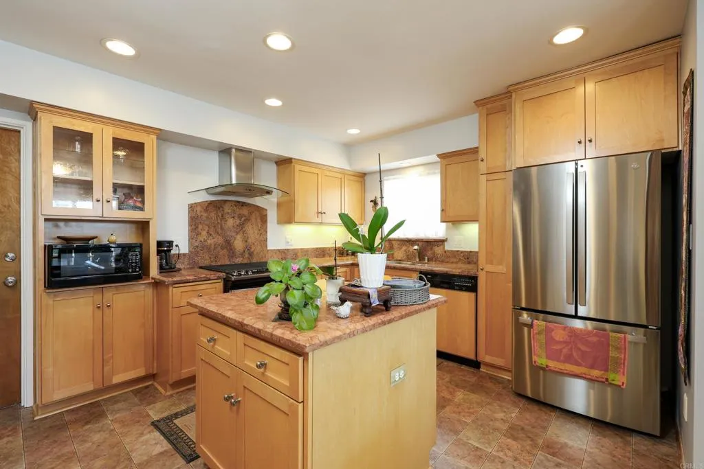 Additional image 84 of 6145 Carling Way, San Diego, CA 92115