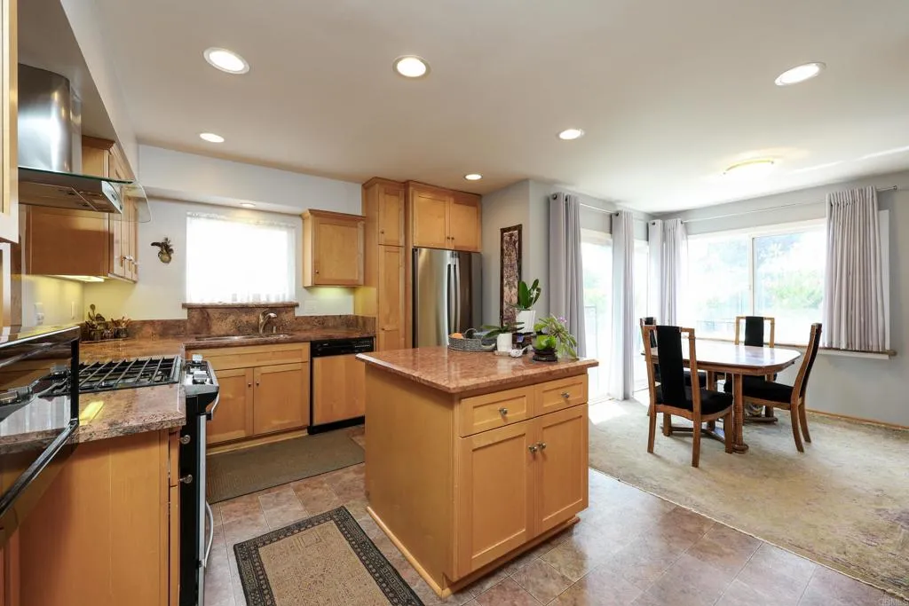 Additional image 82 of 6145 Carling Way, San Diego, CA 92115