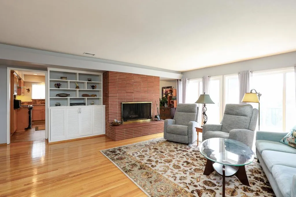 Additional image 76 of 6145 Carling Way, San Diego, CA 92115