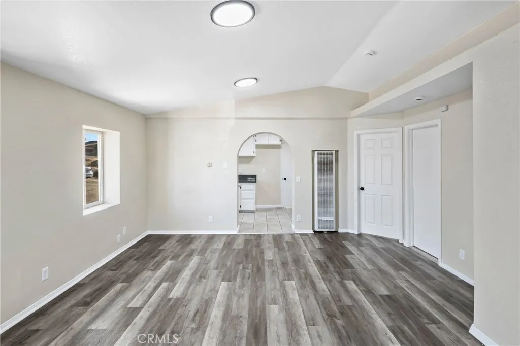 Additional image 36 of 15464 3rd Street, Victorville, CA 92395