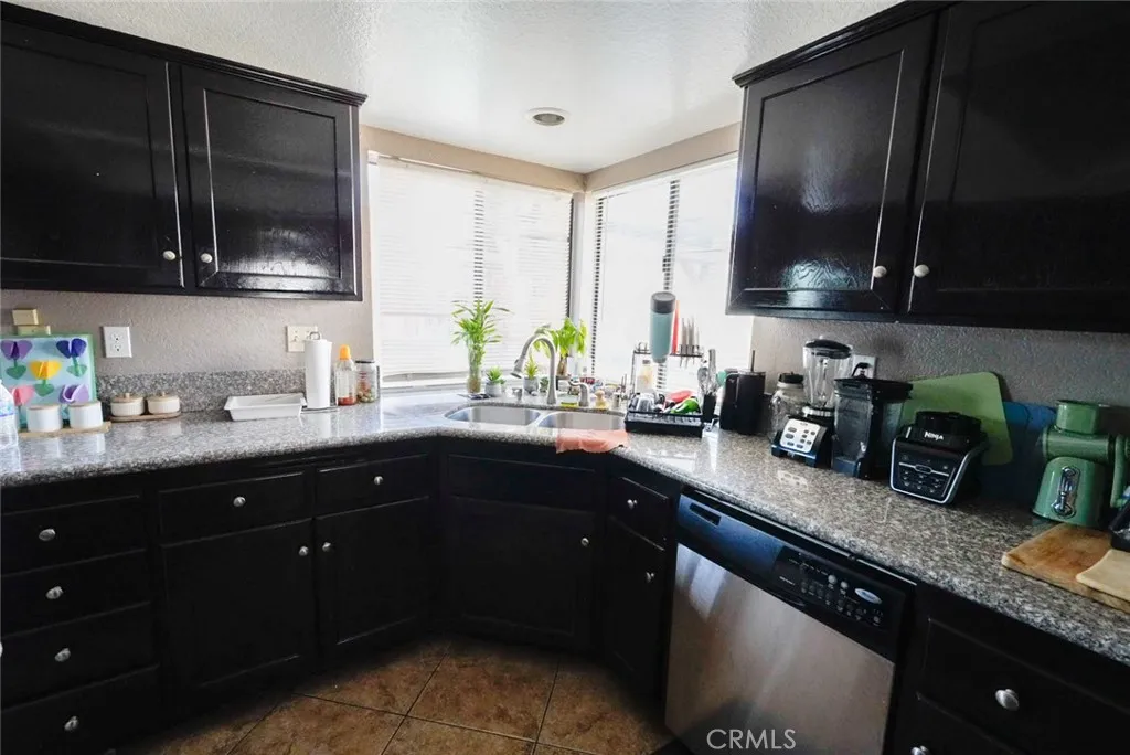 Additional image 57 of 12233 Wind River Cir, Moreno Valley, CA 92557