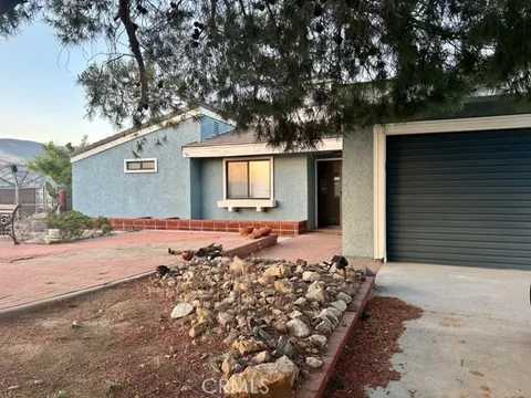 Property image for 10835 Sierra Highway, Agua Dulce, CA 91390