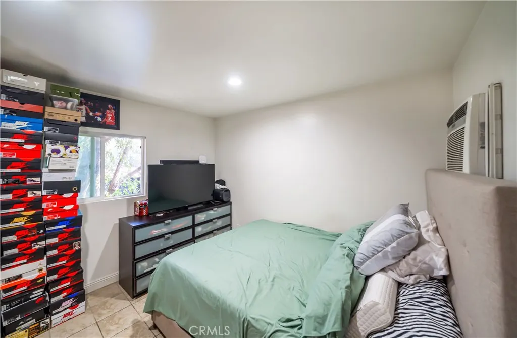 Additional image 31 of 4844 Bluebell, Valley Village, CA 91607