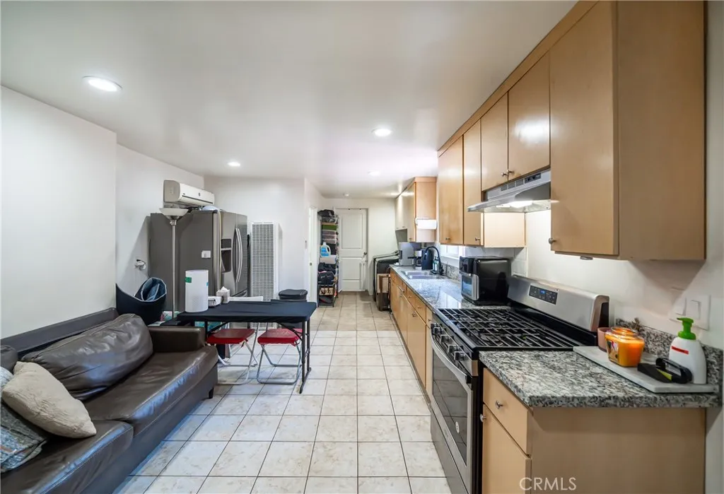 Additional image 18 of 4844 Bluebell, Valley Village, CA 91607