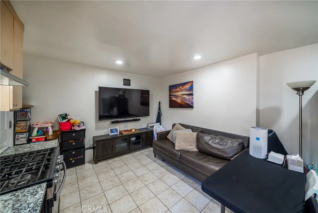 Additional image 21 of 4844 Bluebell, Valley Village, CA 91607