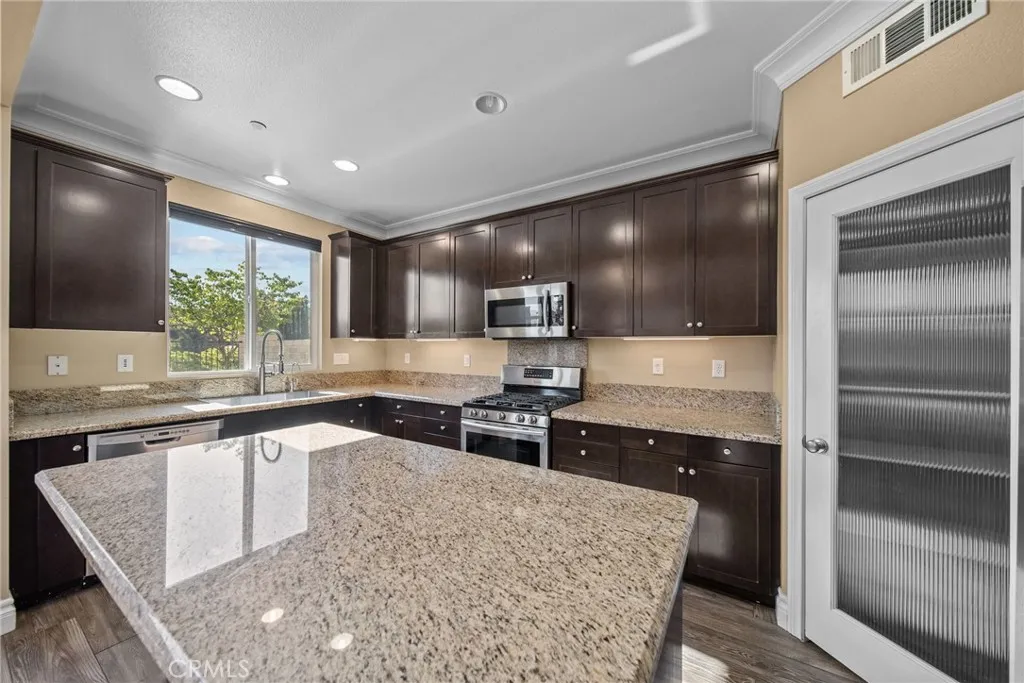 Additional image 58 of 26350 Piazza Di Sarro, Newhall, CA 91321