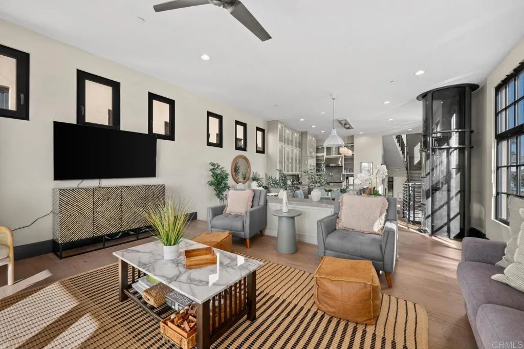 Additional image 2 of 907 S Tremont Street, Oceanside, CA 92054