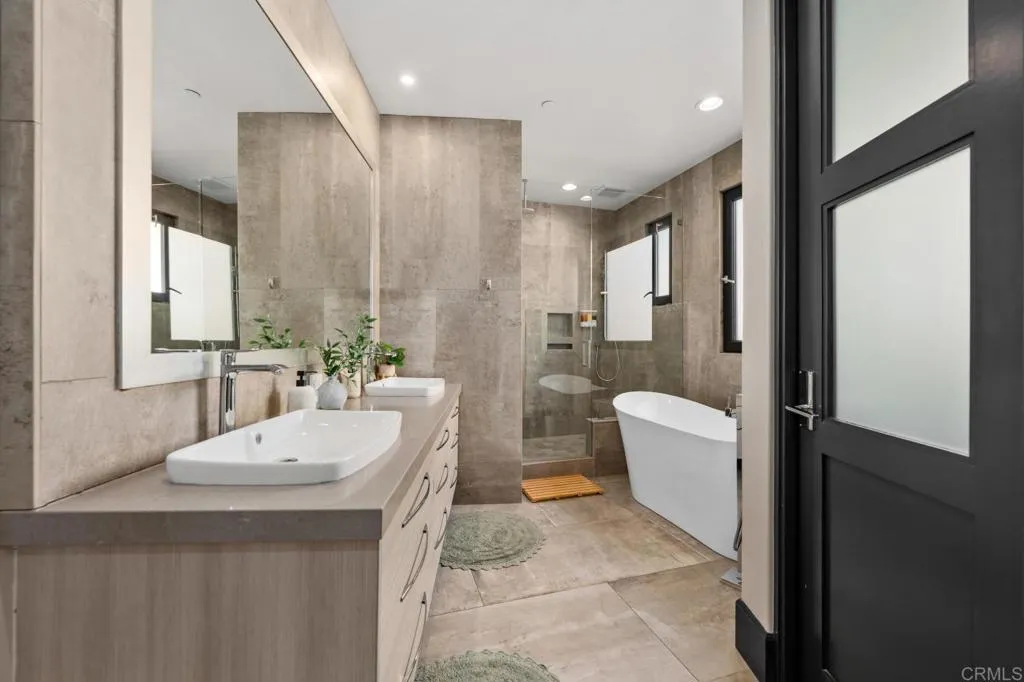 Additional image 68 of 907 S Tremont Street, Oceanside, CA 92054