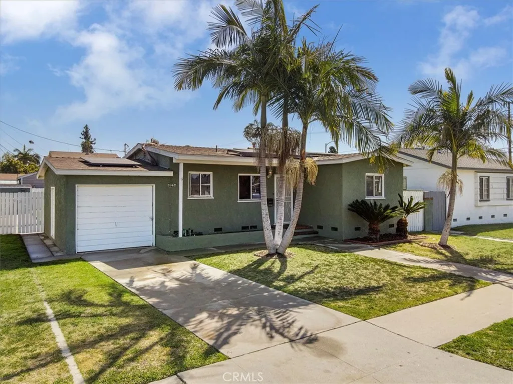 6256 N Saint Louis Place, Long Beach, CA 90805
