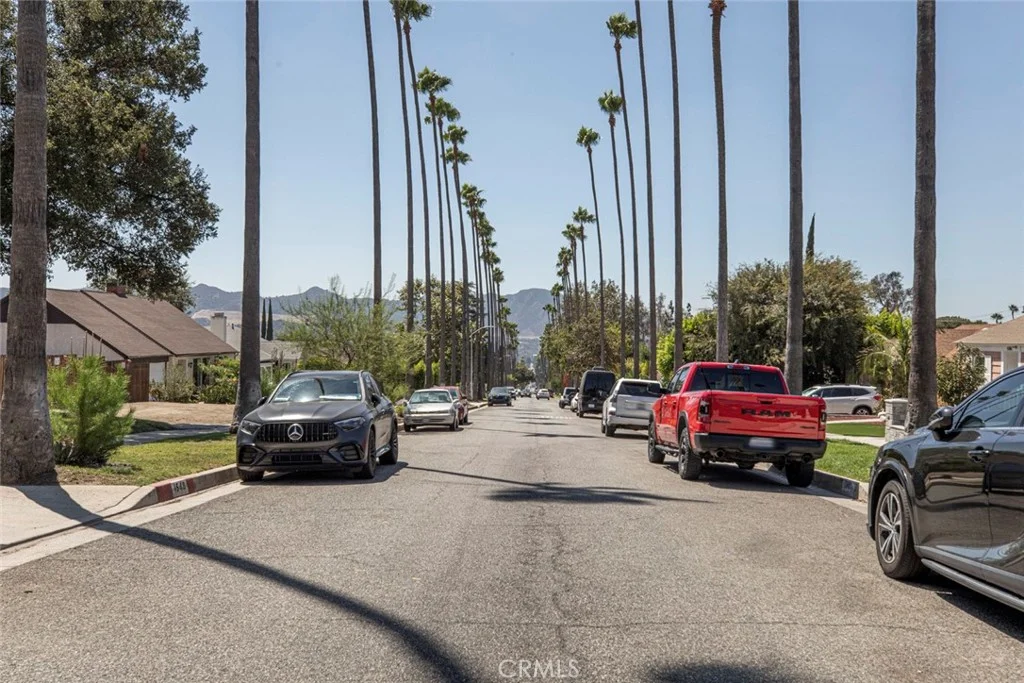 1553 Western Ave, Glendale, CA 91201