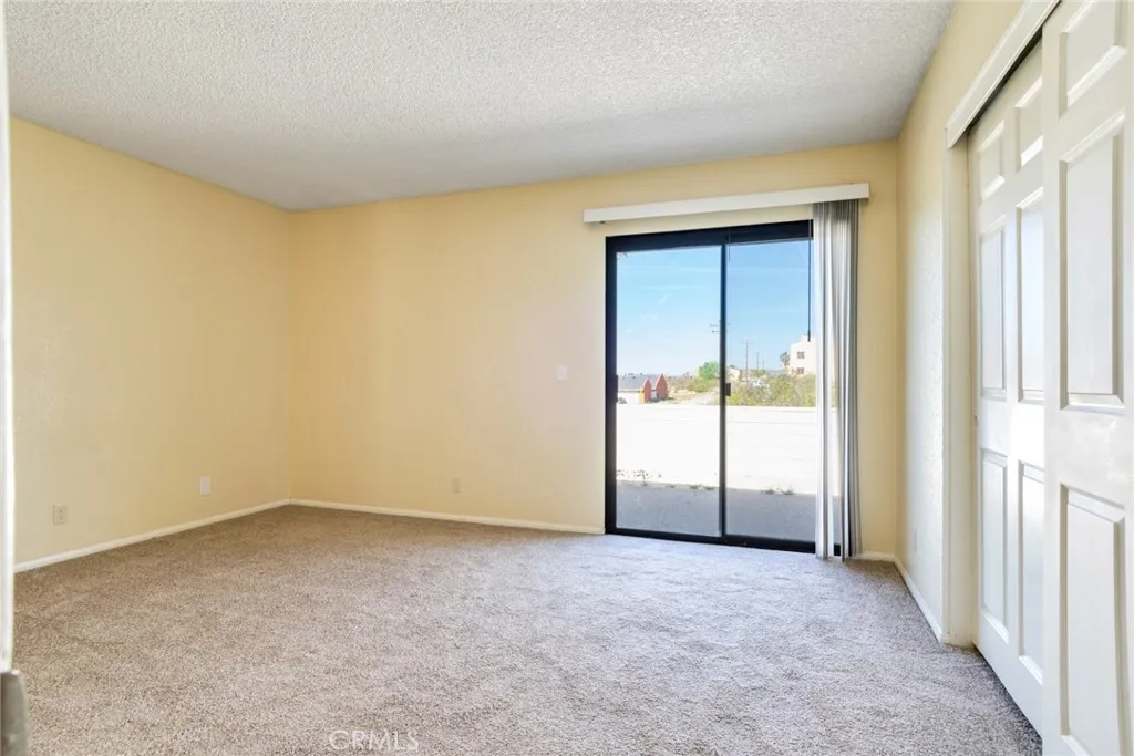 Additional image 45 of 19087 Allegheny Rd, Apple Valley, CA 92307