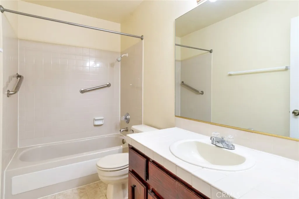 Additional image 88 of 19087 Allegheny Rd, Apple Valley, CA 92307