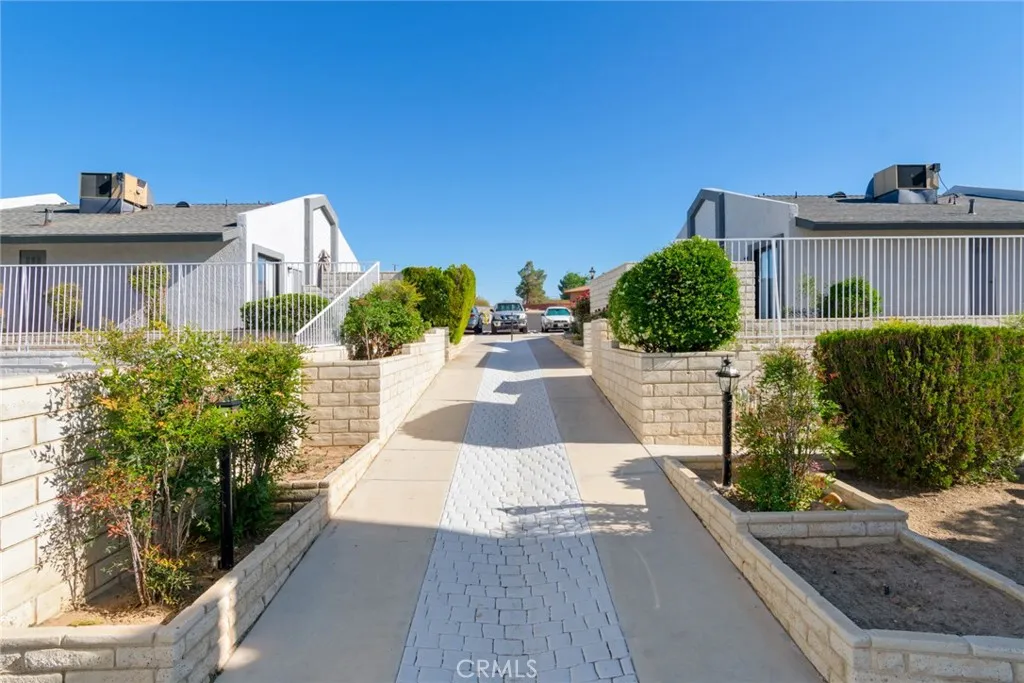 Additional image 29 of 19087 Allegheny Rd, Apple Valley, CA 92307