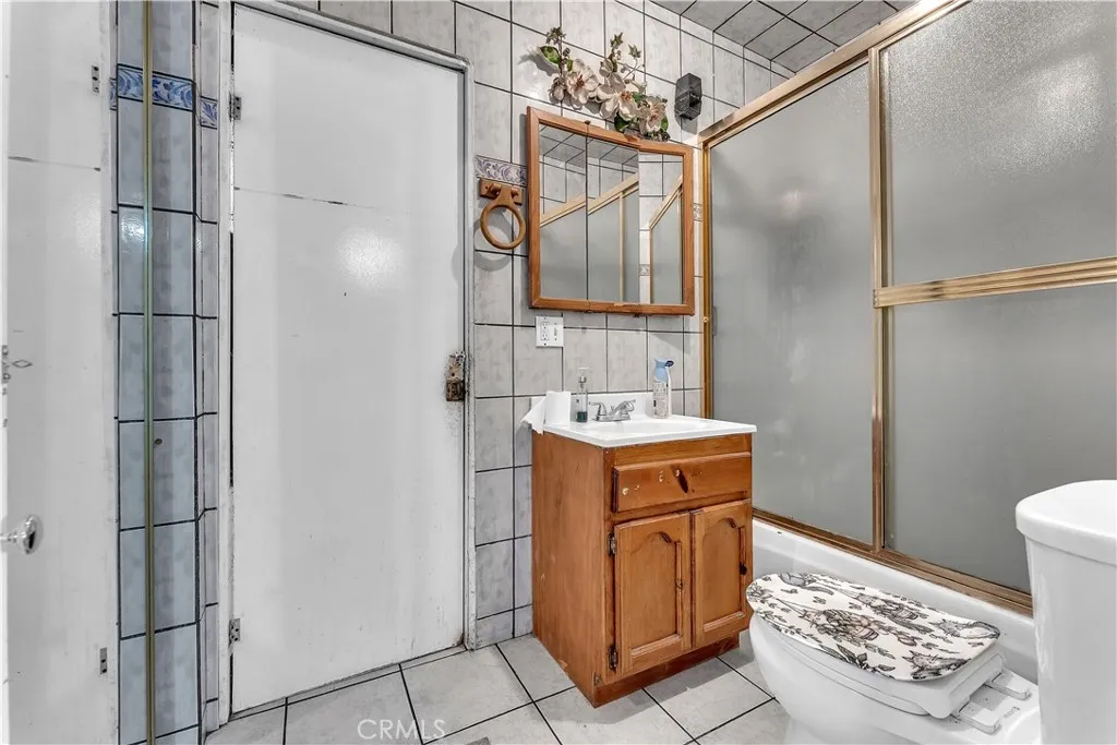 Additional image 45 of 1208 E 3rd St, Santa Ana, CA 92701