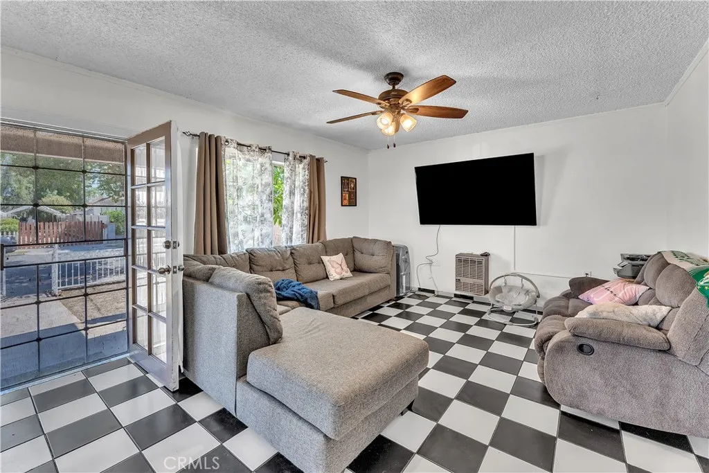 Additional image 36 of 1208 E 3rd St, Santa Ana, CA 92701