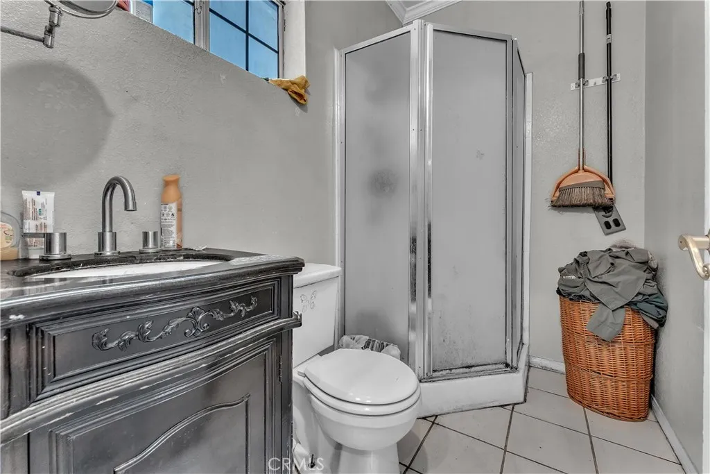 Additional image 56 of 1208 E 3rd St, Santa Ana, CA 92701