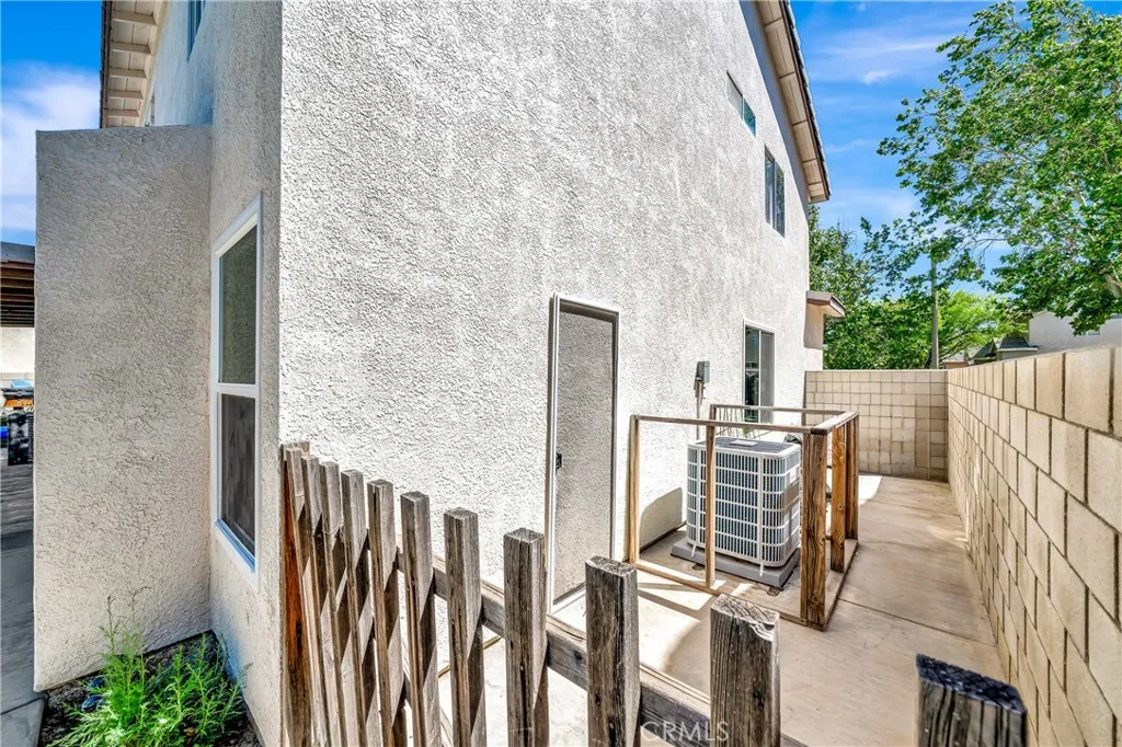 Additional image 48 of 45441 Pickford Ave, Lancaster, CA 93534