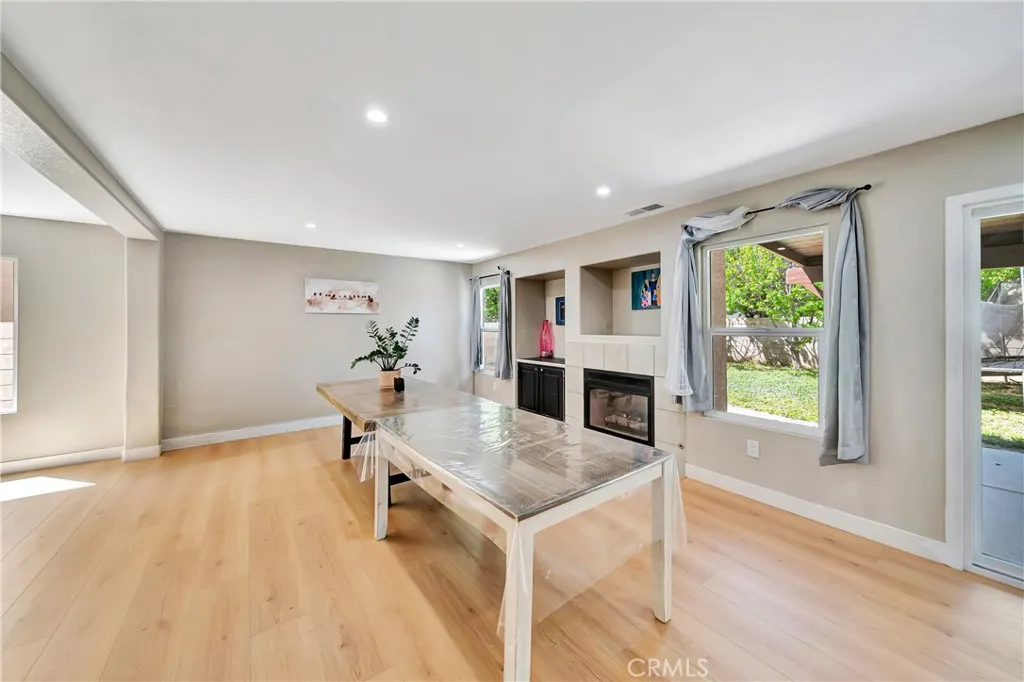 Additional image 60 of 45441 Pickford Ave, Lancaster, CA 93534