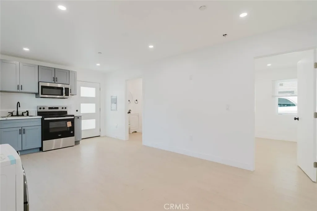 Additional image 19 of 5654 Cartwright Avenue, North Hollywood, CA 91601