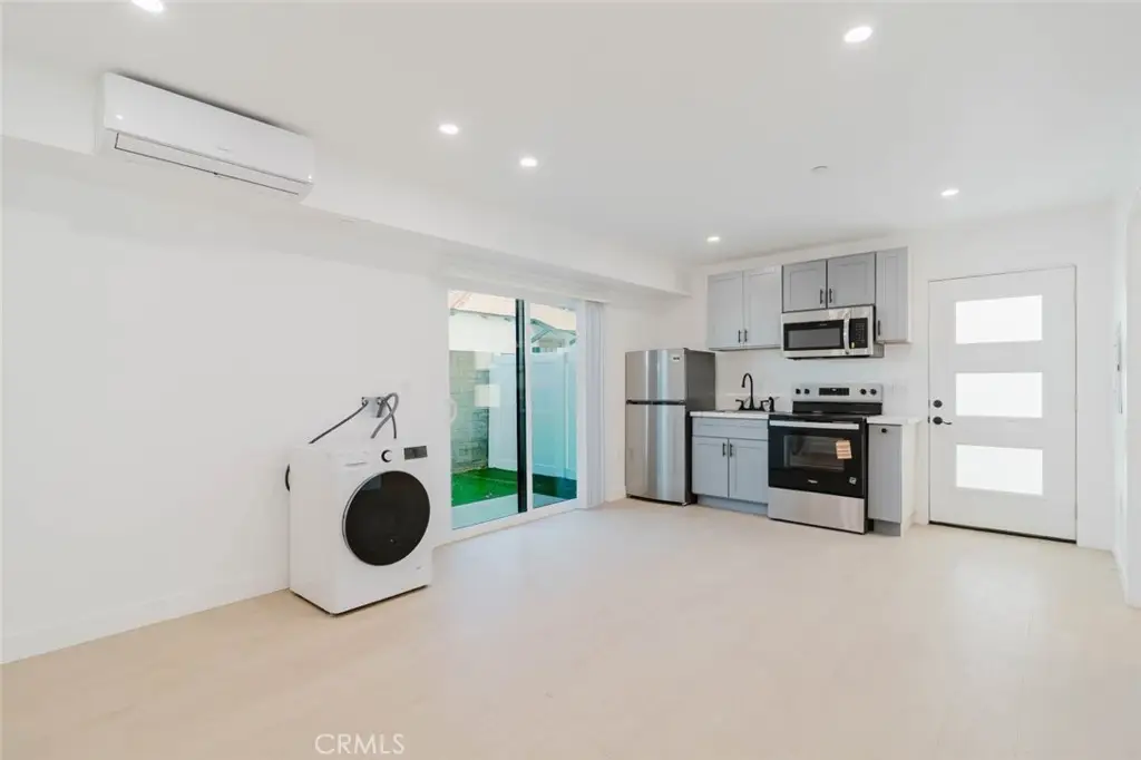 Additional image 21 of 5654 Cartwright Avenue, North Hollywood, CA 91601