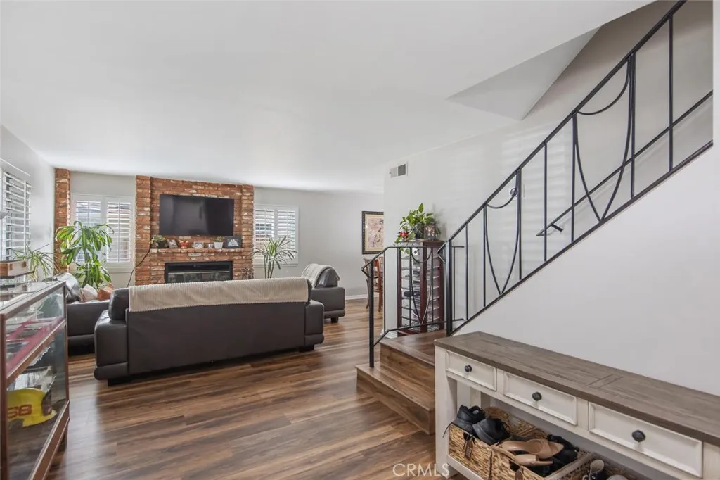 Additional image 5 of 28137 Oaklar Dr, Saugus, CA 91350