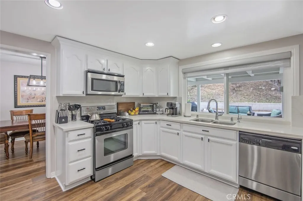 Additional image 61 of 28137 Oaklar Dr, Saugus, CA 91350