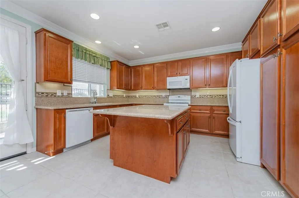 Additional image 36 of 565 Pooley Dr, Hemet, CA 92545