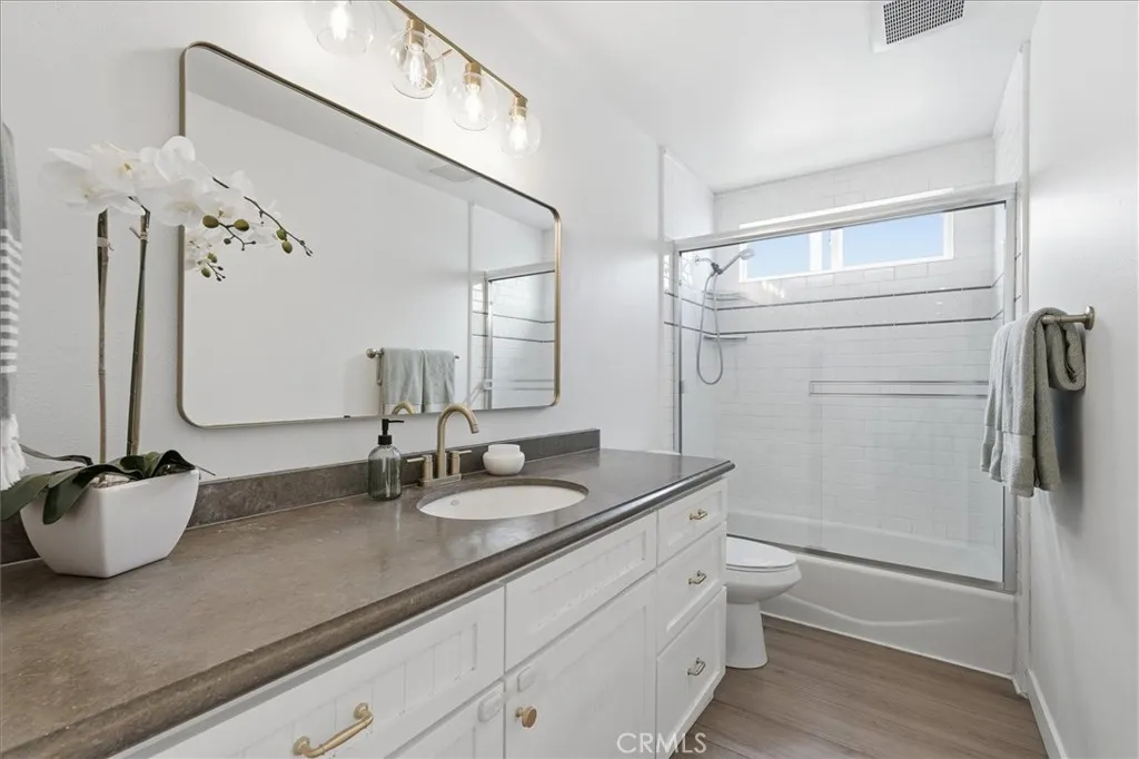 Additional image 76 of 2267 Mira Mar Avenue, Long Beach, CA 90815