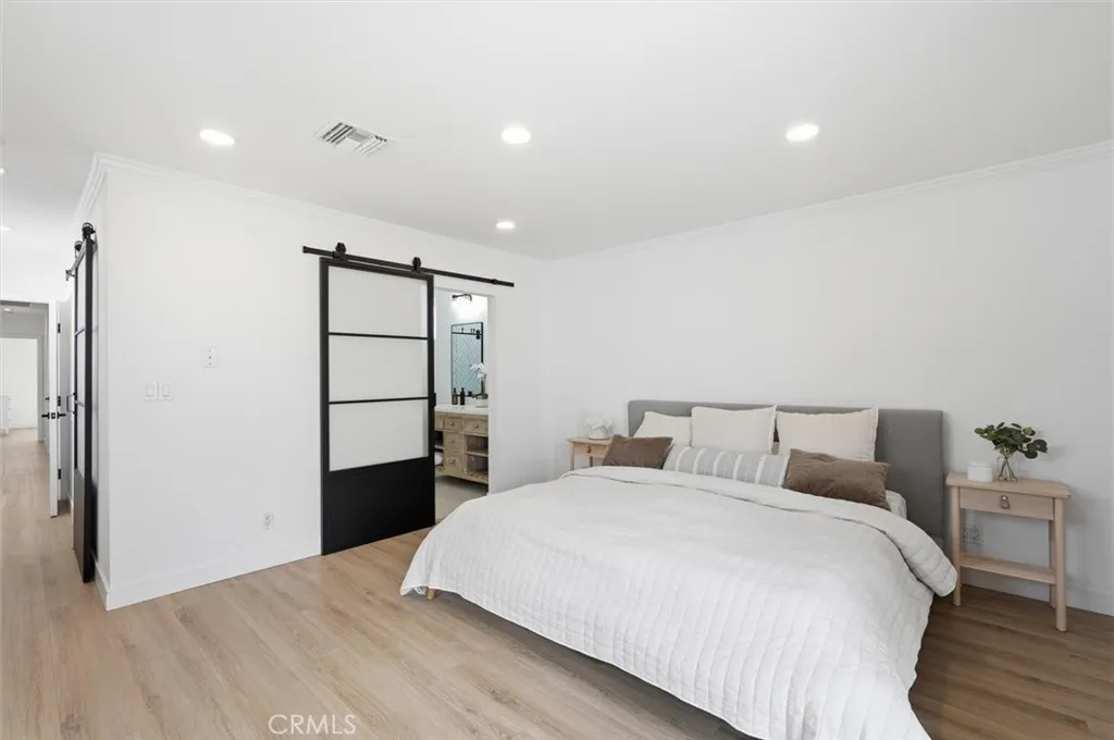 Additional image 21 of 2267 Mira Mar Avenue, Long Beach, CA 90815