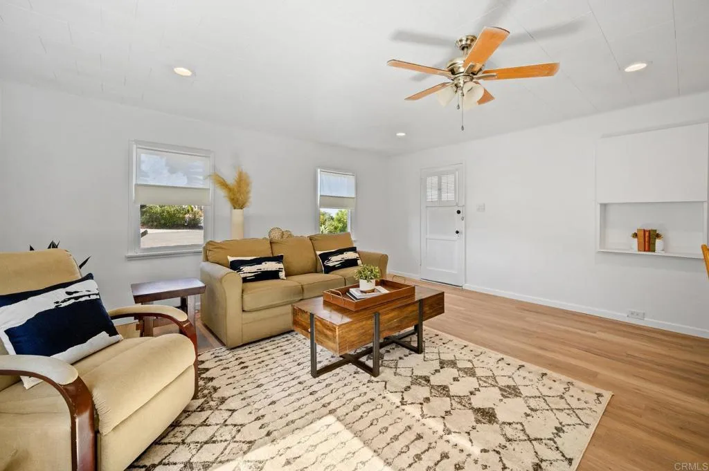 Additional image 38 of 330 Skyline Dr, Vista, CA 92084