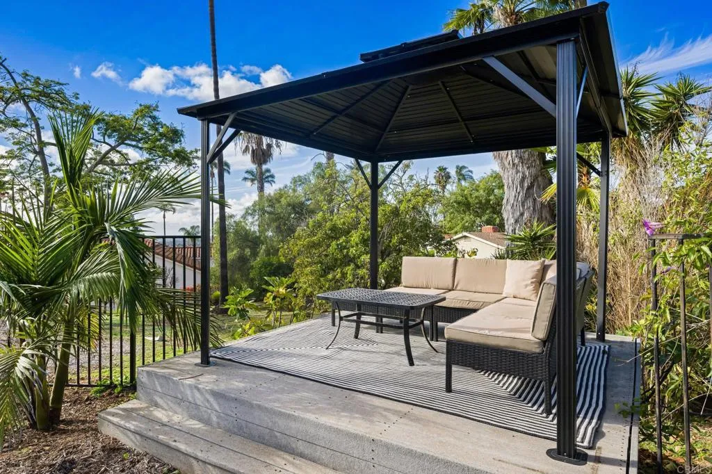 Additional image 111 of 330 Skyline Dr, Vista, CA 92084