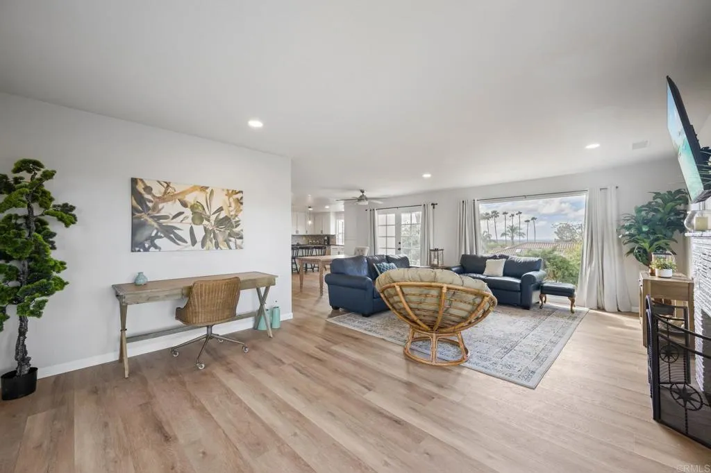 Additional image 13 of 330 Skyline Dr, Vista, CA 92084