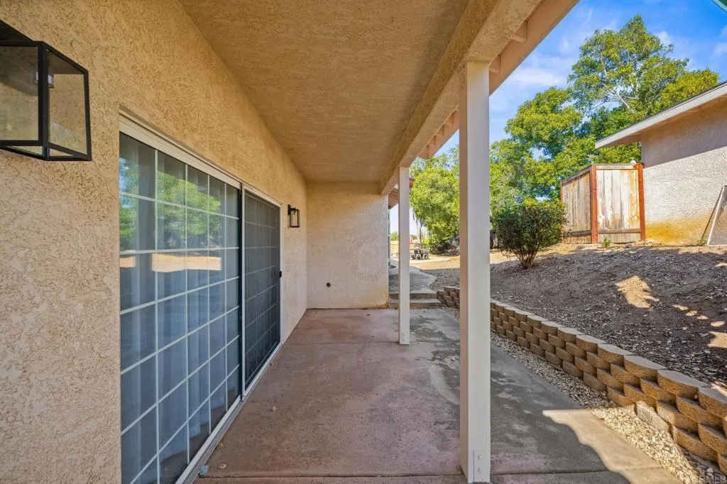 Additional image 112 of 330 Skyline Dr, Vista, CA 92084