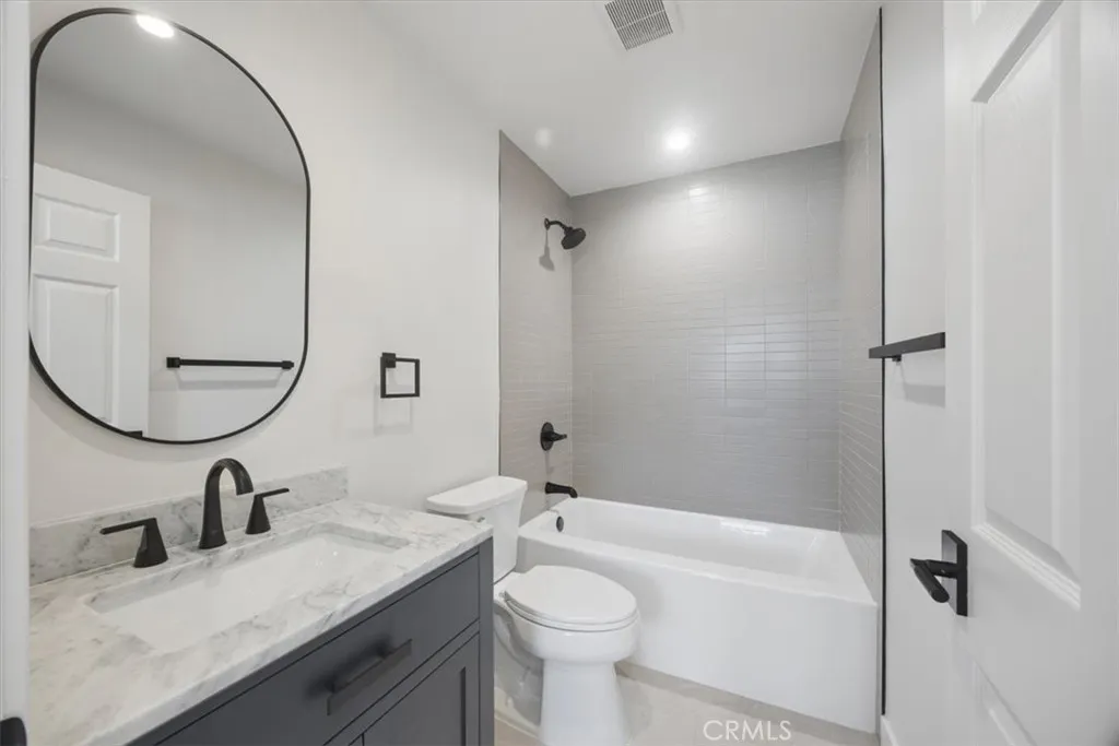 Additional image 19 of 1154 W 67th St, Los Angeles, CA 90044