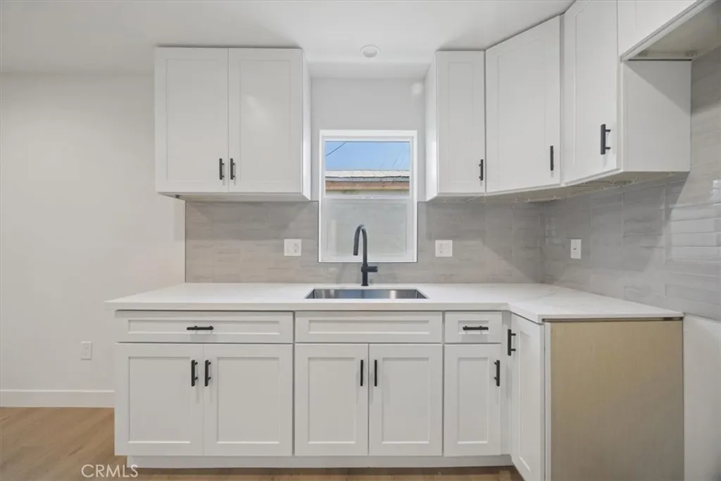 Additional image 94 of 1154 W 67th St, Los Angeles, CA 90044