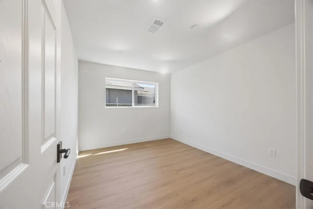 Additional image 66 of 1154 W 67th St, Los Angeles, CA 90044