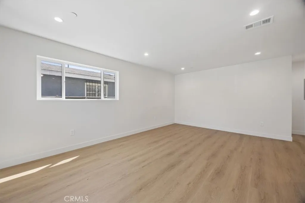 Additional image 8 of 1154 W 67th St, Los Angeles, CA 90044