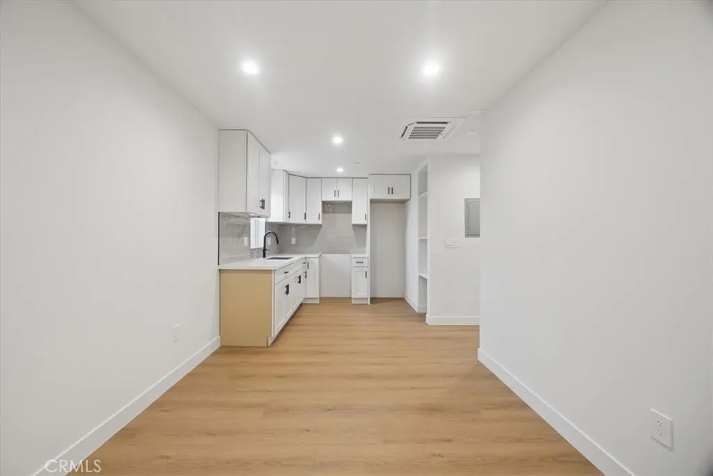 Additional image 41 of 1154 W 67th St, Los Angeles, CA 90044