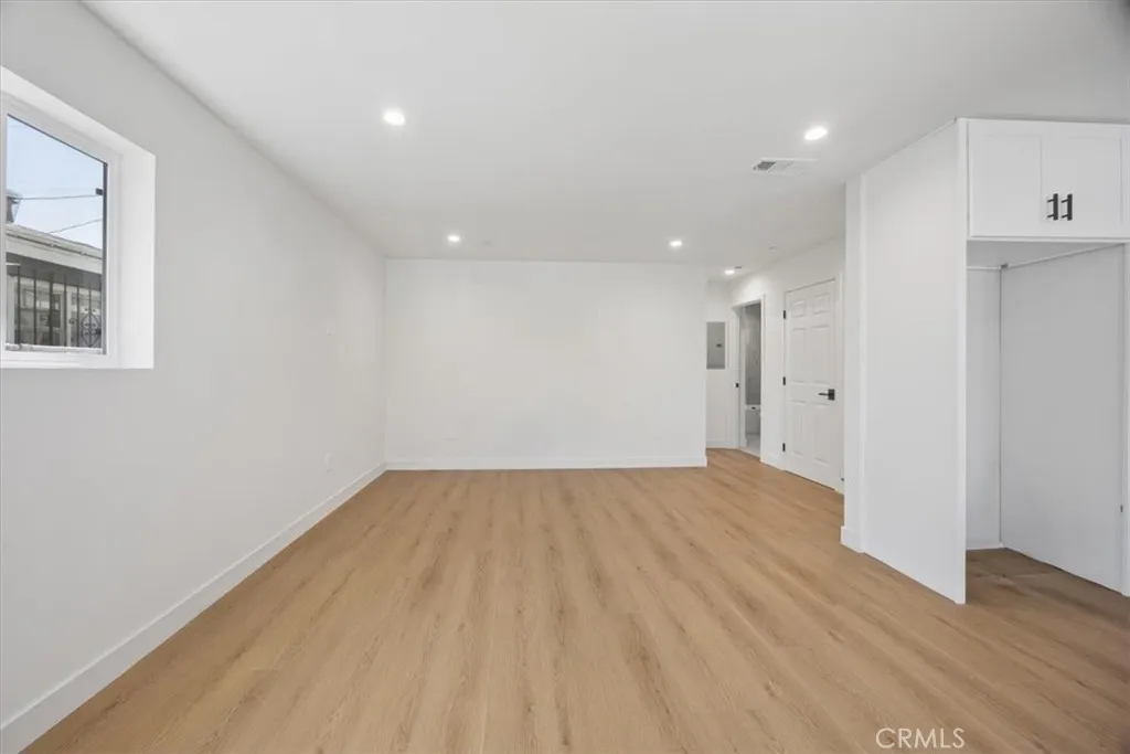 Additional image 9 of 1154 W 67th St, Los Angeles, CA 90044