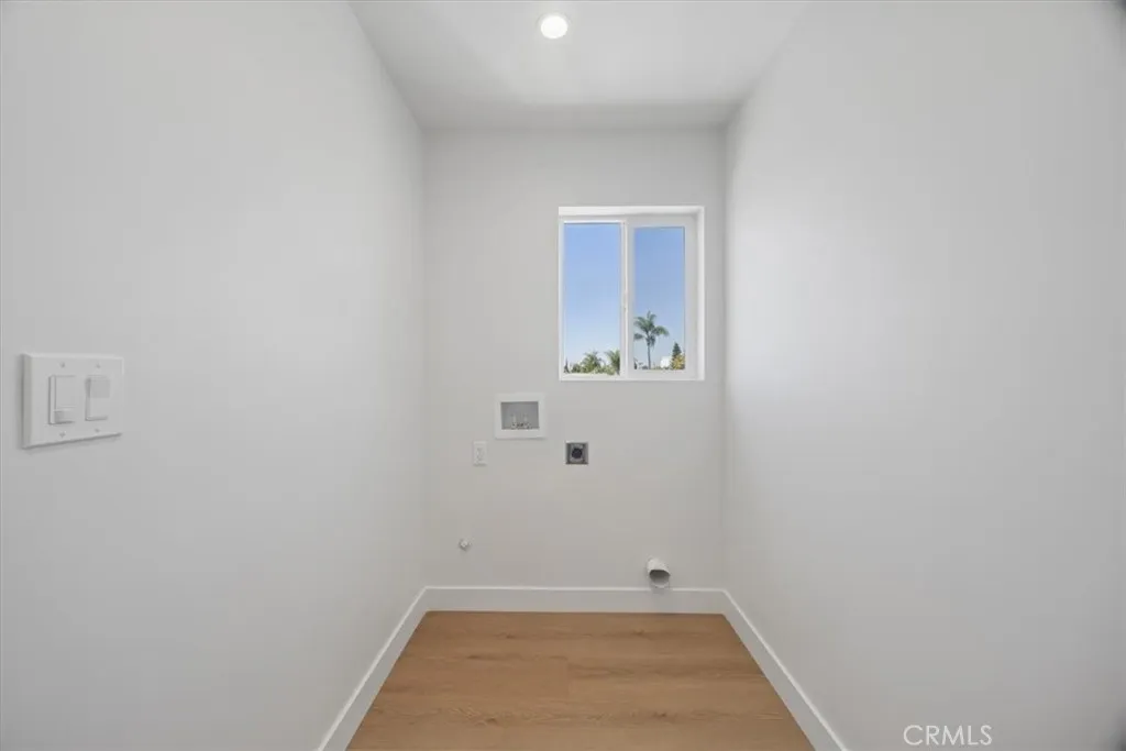 Additional image 82 of 1154 W 67th St, Los Angeles, CA 90044