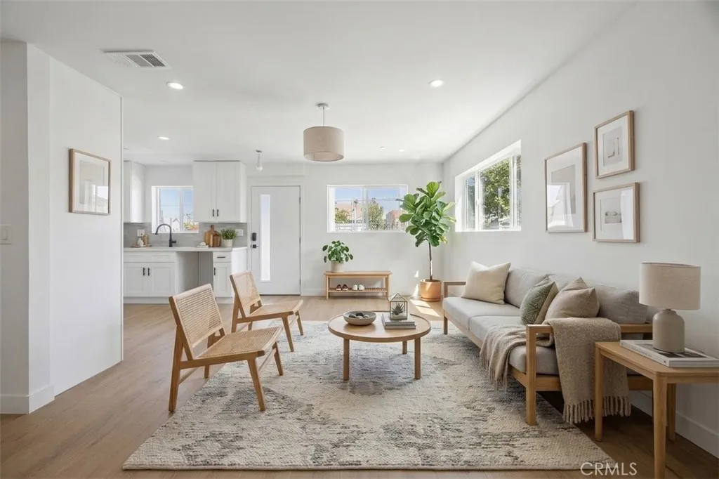 Additional image 2 of 1154 W 67th St, Los Angeles, CA 90044