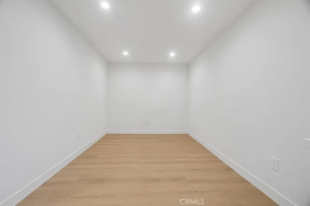 Additional image 91 of 1154 W 67th St, Los Angeles, CA 90044