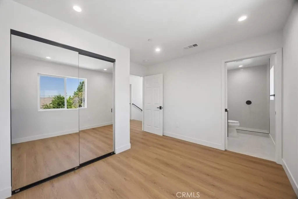 Additional image 27 of 1154 W 67th St, Los Angeles, CA 90044