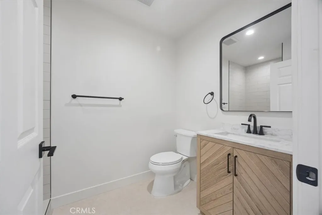 Additional image 87 of 1154 W 67th St, Los Angeles, CA 90044