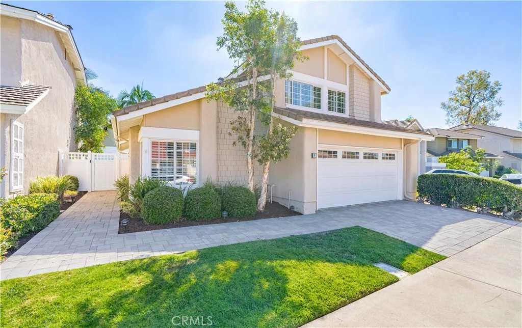 9 Delamesa W, Irvine, CA 92620 photo 2