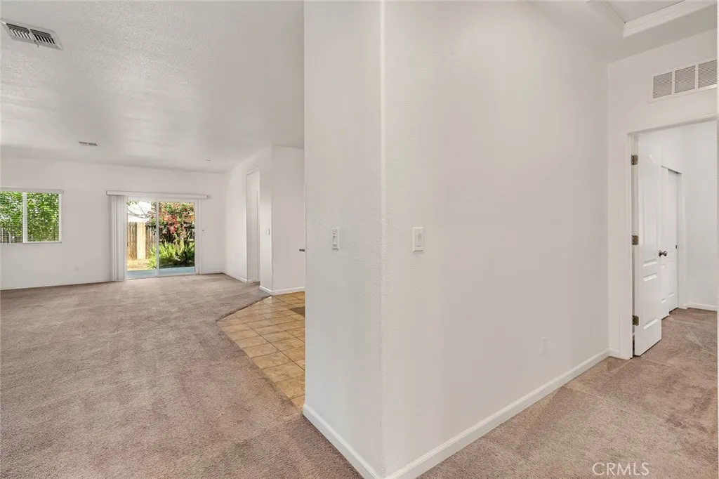 Additional image 10 of 443 Jacobs Dr, Merced, CA 95348