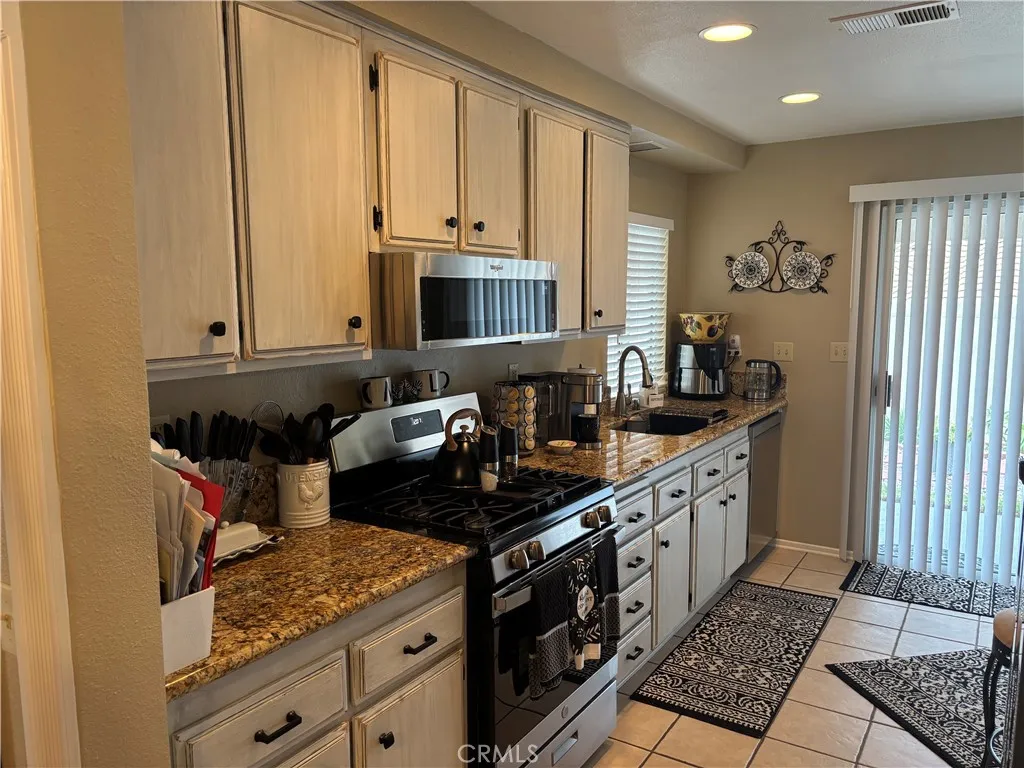 Additional image 9 of 6340 Colonial Ave, Banning, CA 92220