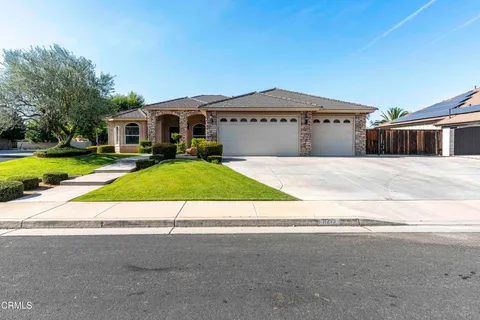 11412 Summit Point Court, Bakersfield, CA MLS: V1-29888