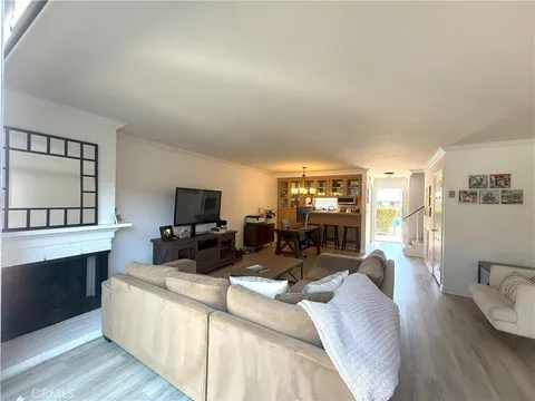 445 Gloucester Drive Unit 35, Costa Mesa, CA MLS: OC25053083